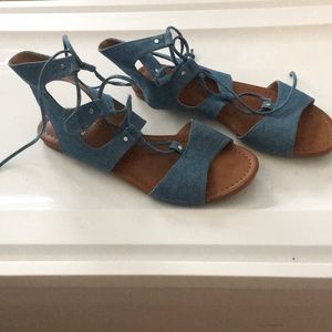 Jean sandals